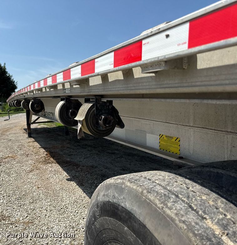 image for item ED4378 2016 Benson flatbed trailer