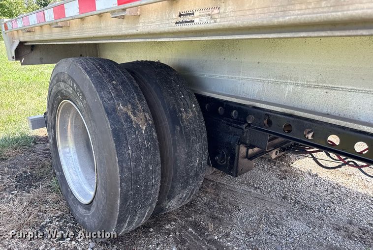 image for item ED4378 2016 Benson flatbed trailer