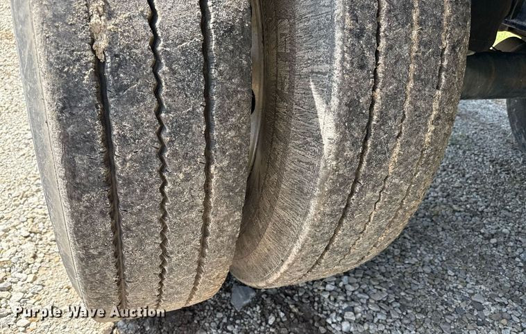 image for item ED4378 2016 Benson flatbed trailer