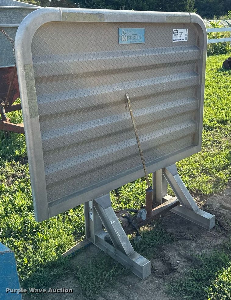 image for item ED4384 Merritt  headache rack