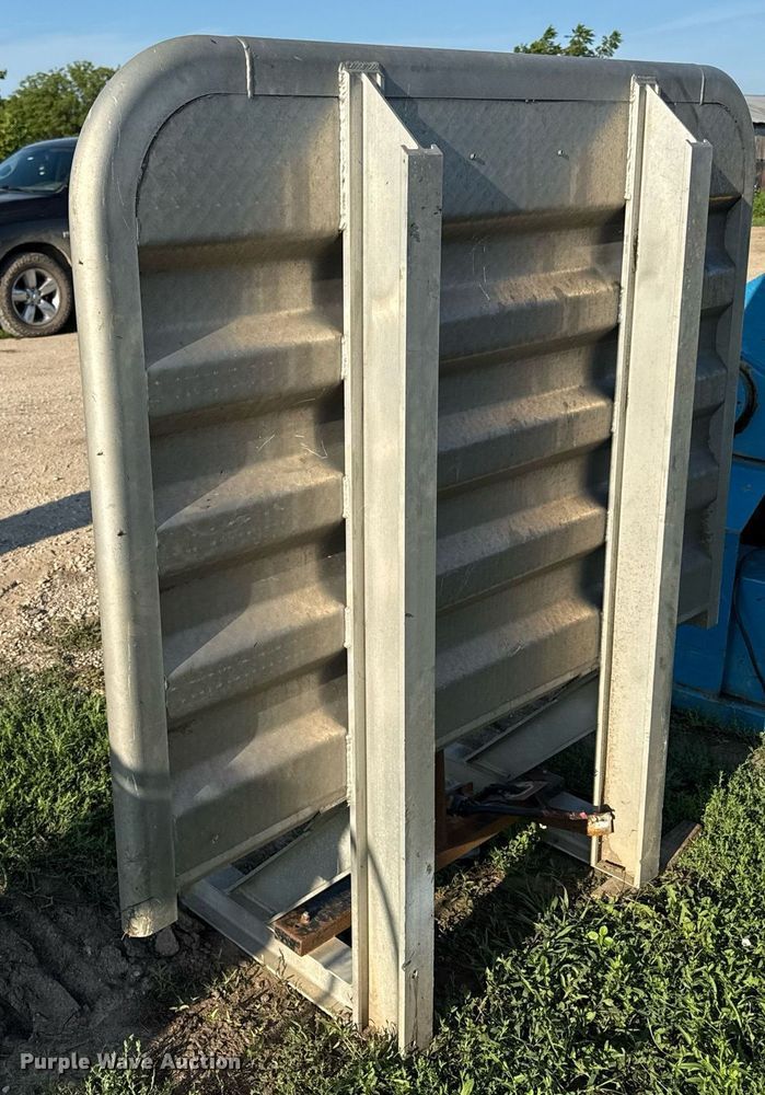 image for item ED4384 Merritt  headache rack