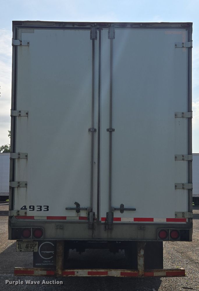 image for item EF1785 2005 Utility Trailers VS2DC dry van trailer