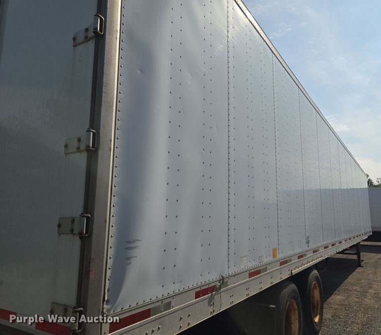 image for item EF1785 2005 Utility Trailers VS2DC dry van trailer