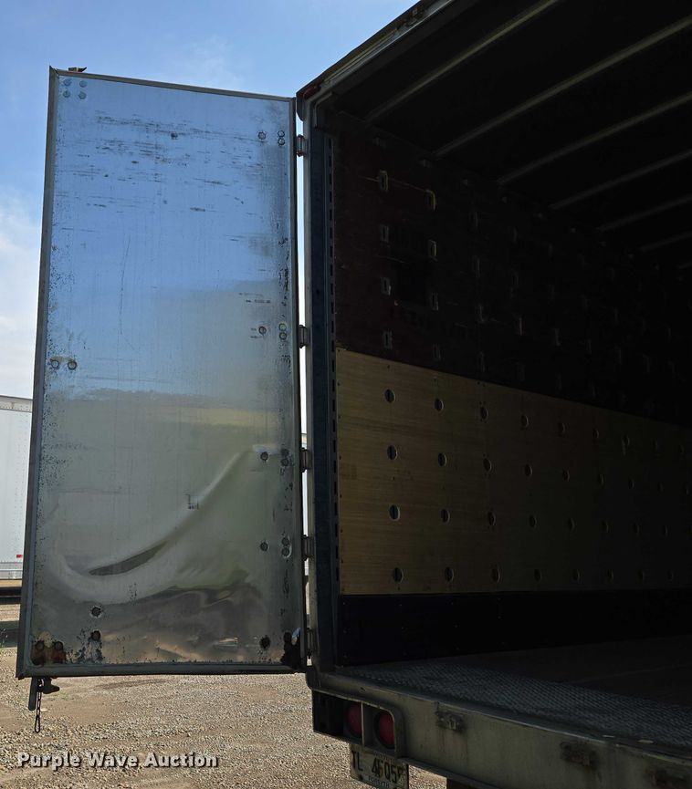 image for item EF1785 2005 Utility Trailers VS2DC dry van trailer