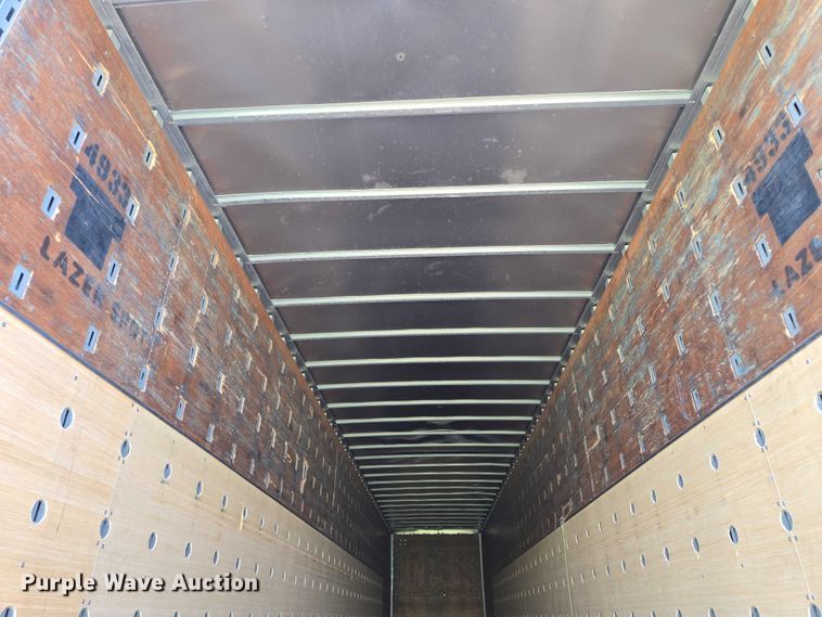 image for item EF1785 2005 Utility Trailers VS2DC dry van trailer