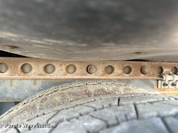 image for item EF1786 2012 Dorsey dry van trailer