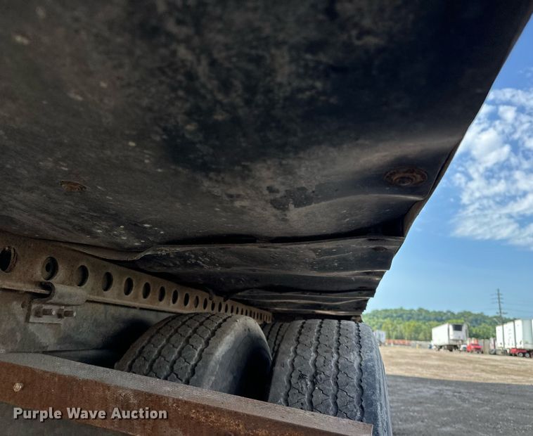 image for item EF1786 2012 Dorsey dry van trailer