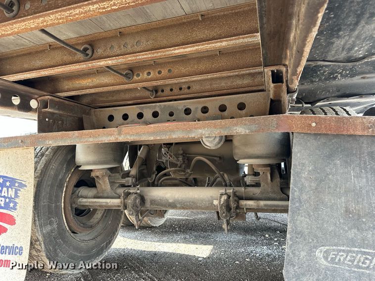 image for item EF1786 2012 Dorsey dry van trailer