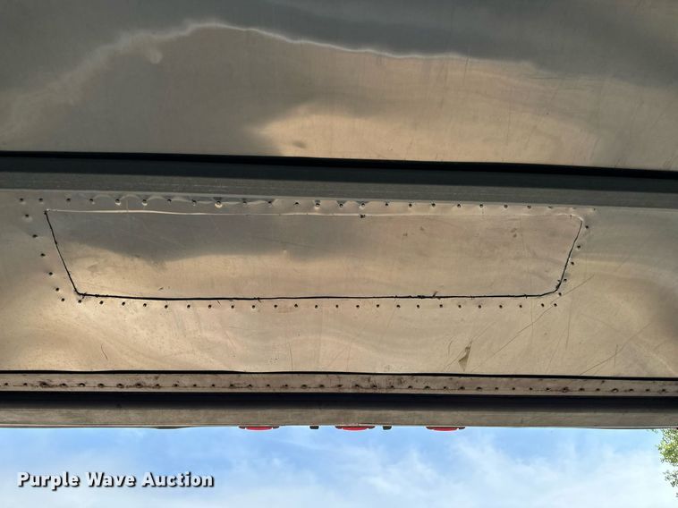 image for item EF1786 2012 Dorsey dry van trailer