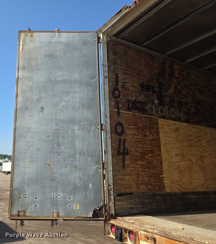 image for item EF1787 2001 Trailmobile dry van trailer