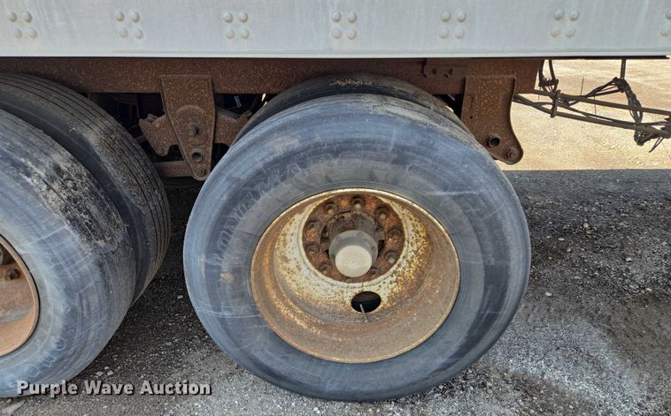 image for item EF1787 2001 Trailmobile dry van trailer