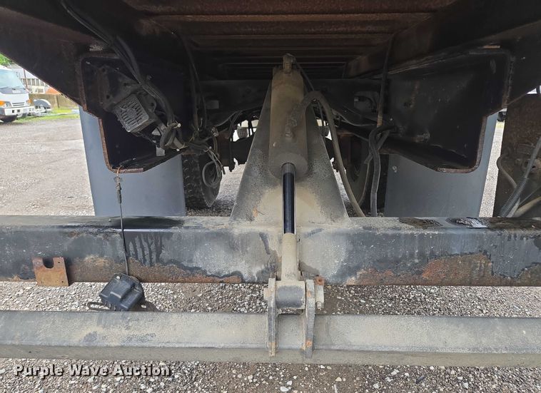 image for item EF1788 2009 Freightliner Business Class M2 box truck