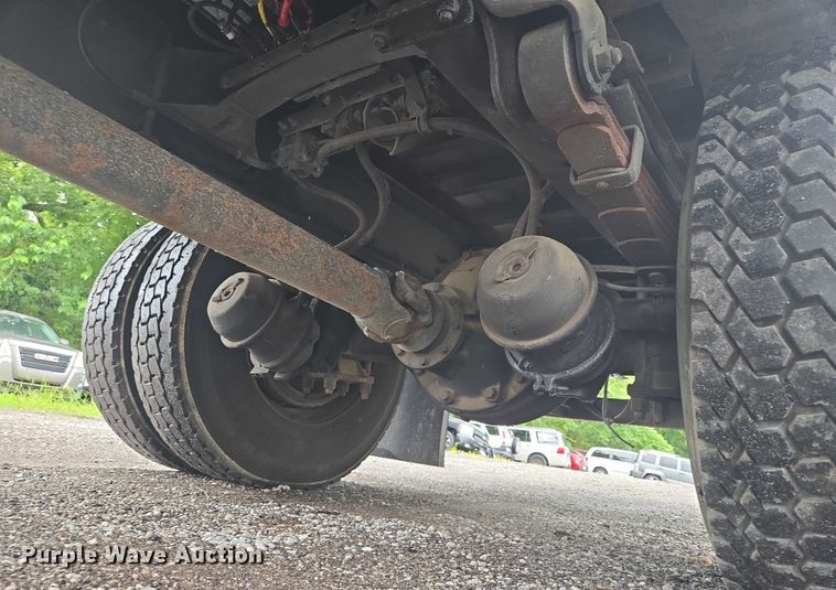 image for item EF1788 2009 Freightliner Business Class M2 box truck