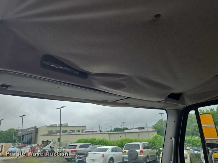 image for item EF1788 2009 Freightliner Business Class M2 box truck