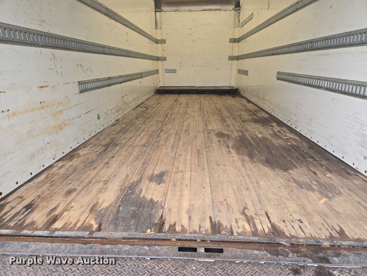 image for item EF1788 2009 Freightliner Business Class M2 box truck