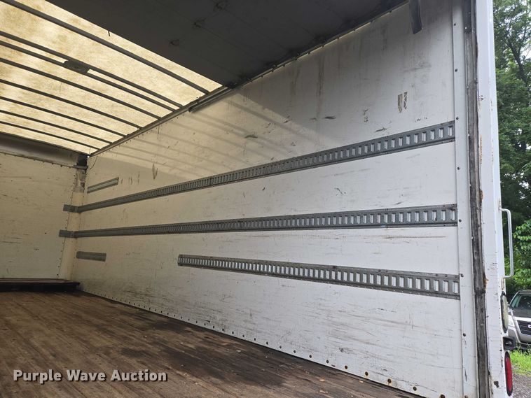 image for item EF1788 2009 Freightliner Business Class M2 box truck