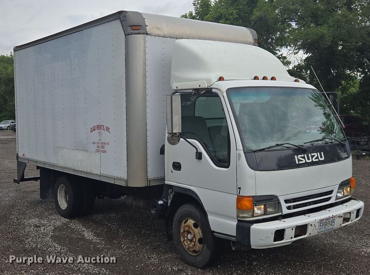 image for item EF1790 2002 Isuzu NPR box truck