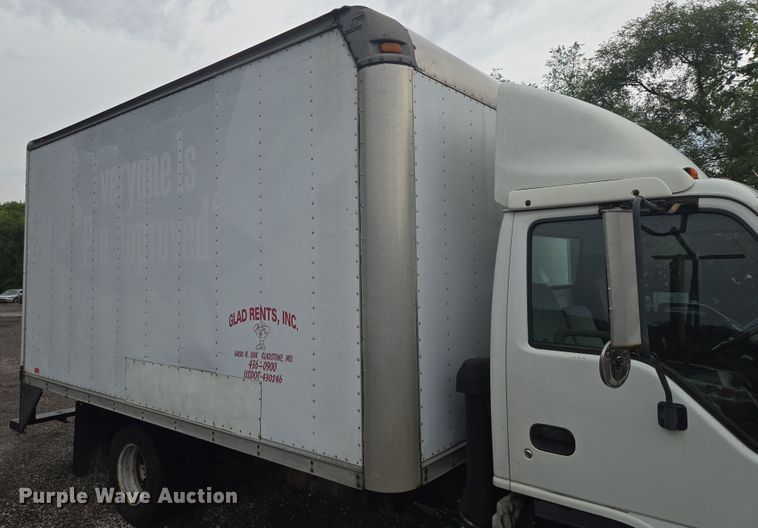 image for item EF1790 2002 Isuzu NPR box truck