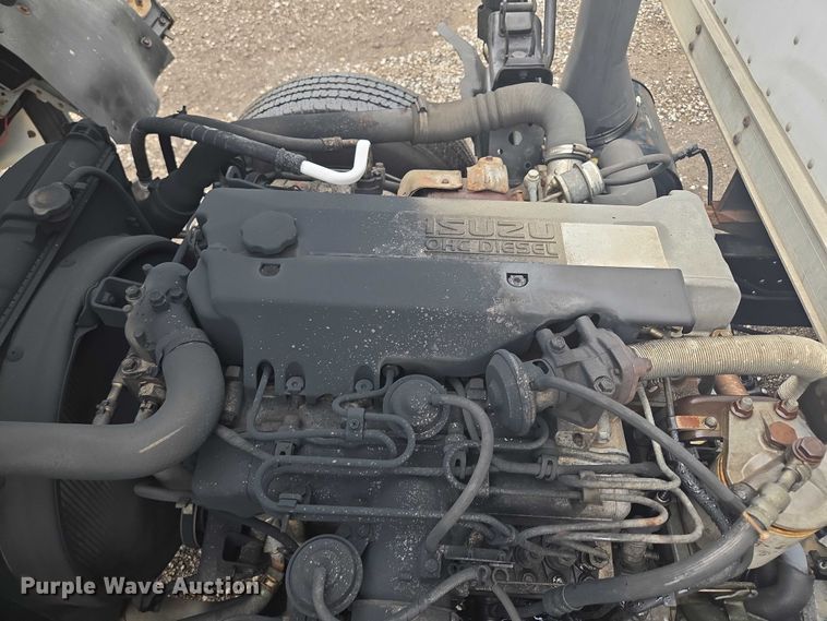 image for item EF1790 2002 Isuzu NPR box truck