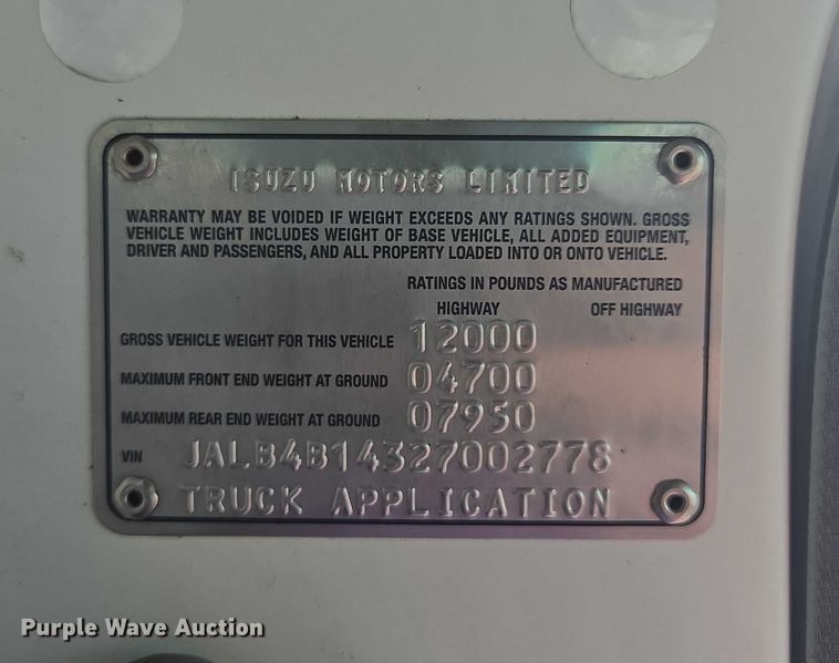 image for item EF1790 2002 Isuzu NPR box truck