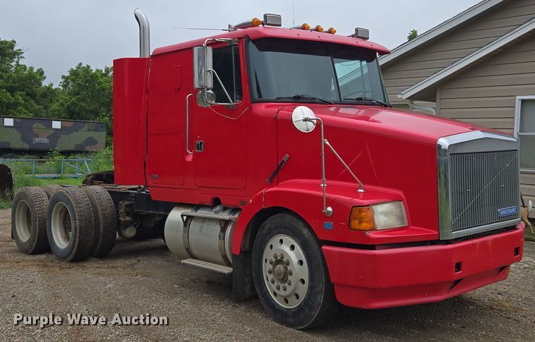 image for item EF1795 1988 WhiteGMC WIA Areo semi truck