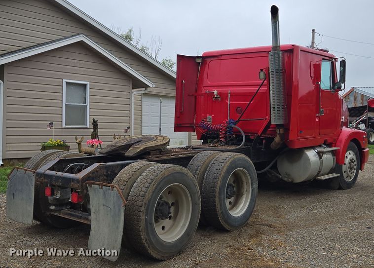 image for item EF1795 1988 WhiteGMC WIA Areo semi truck