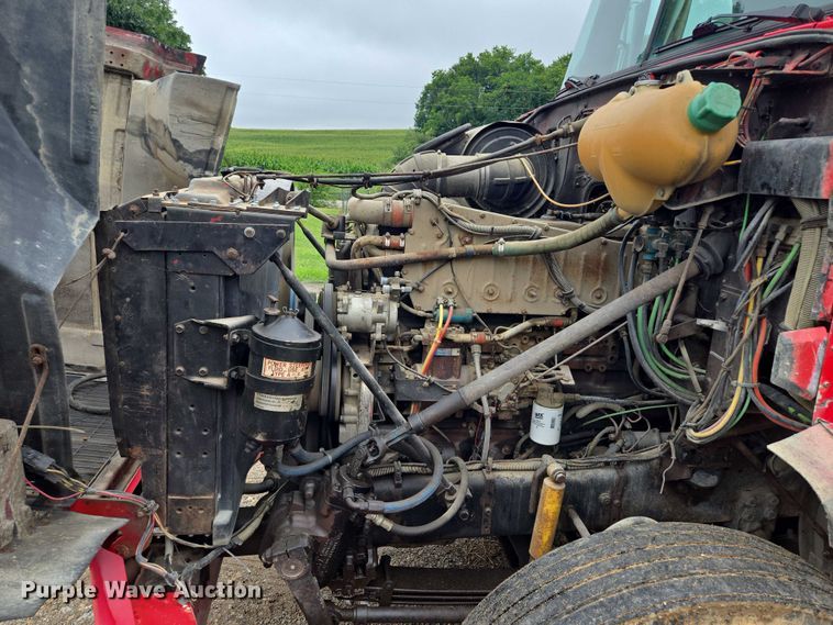 image for item EF1795 1988 WhiteGMC WIA Areo semi truck