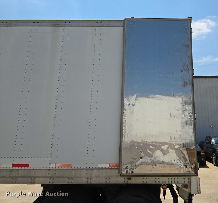 image for item EF1852 2006 Stroughton AVW-535T-S-C-AR dry van trailer