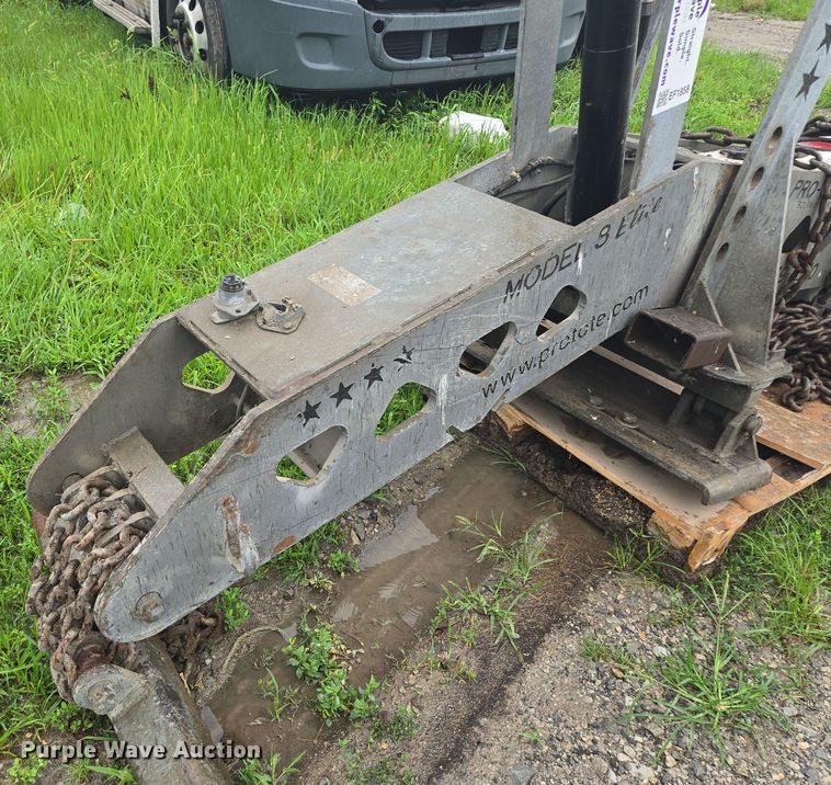 image for item EF1858 Pro- Tote 8 Elite Wrecker boom