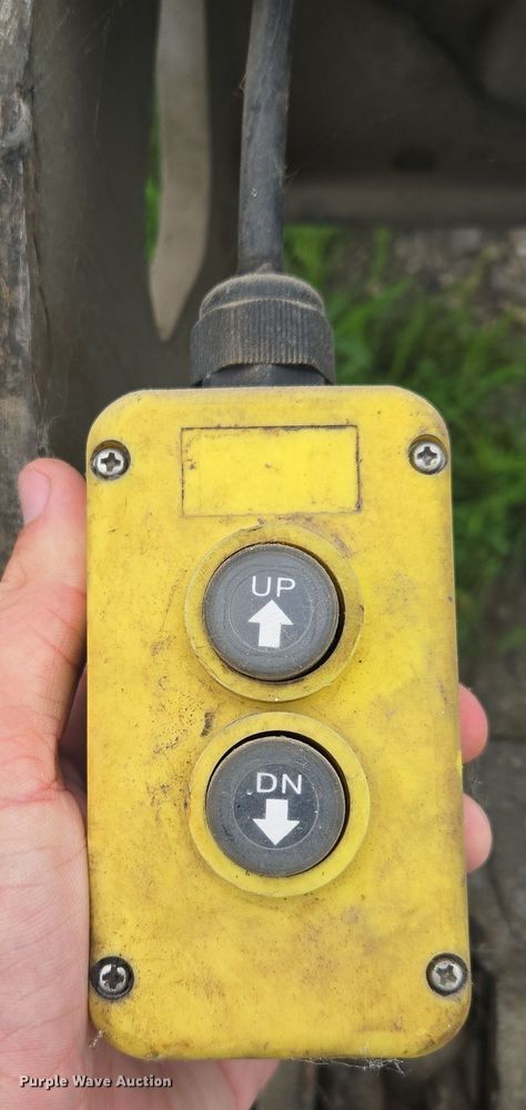 image for item EF1858 Pro- Tote 8 Elite Wrecker boom