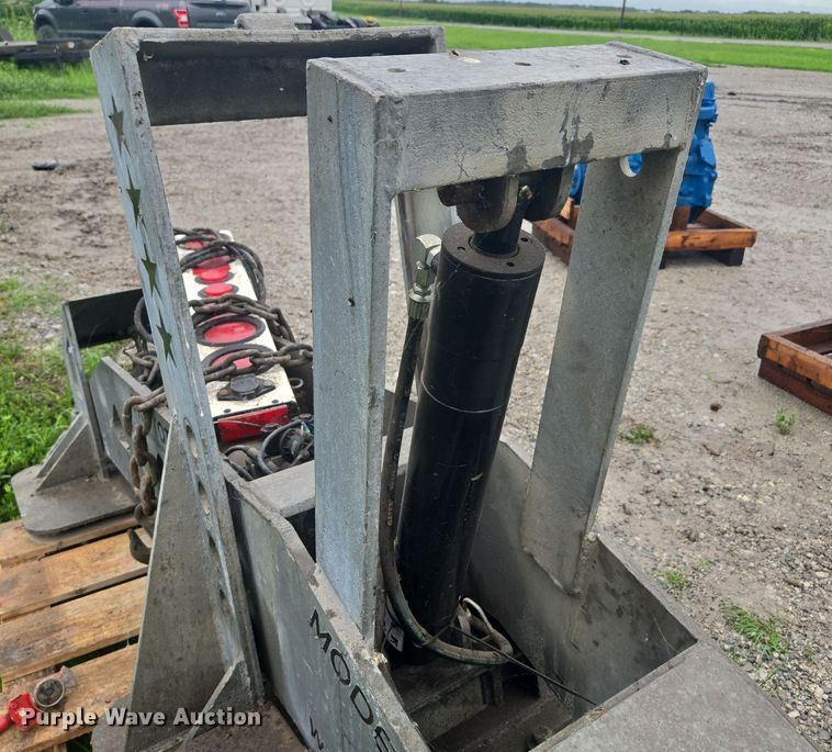 image for item EF1858 Pro- Tote 8 Elite Wrecker boom