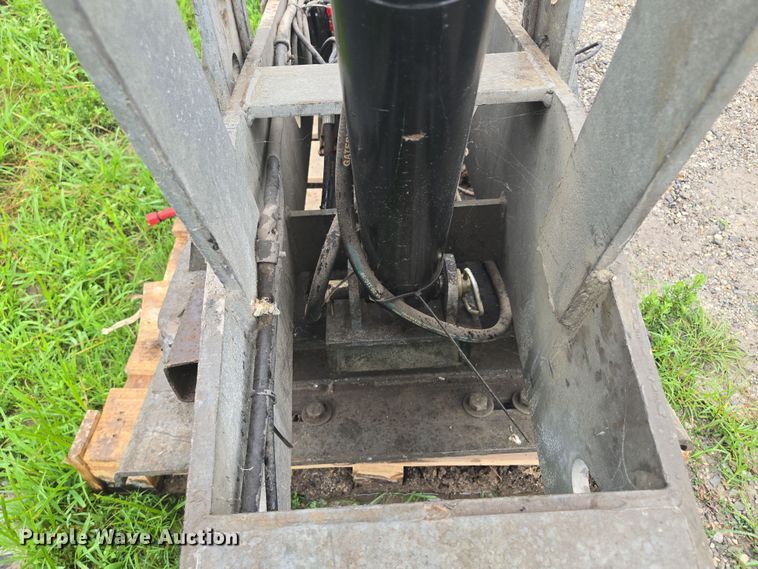 image for item EF1858 Pro- Tote 8 Elite Wrecker boom