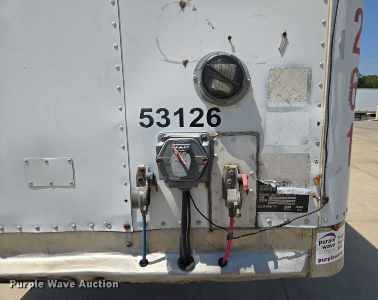 image for item EF1905 2012 Dorsey dry van trailer