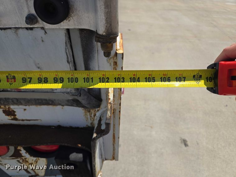 image for item EF1905 2012 Dorsey dry van trailer