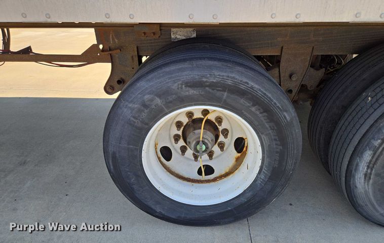 image for item EF1905 2012 Dorsey dry van trailer