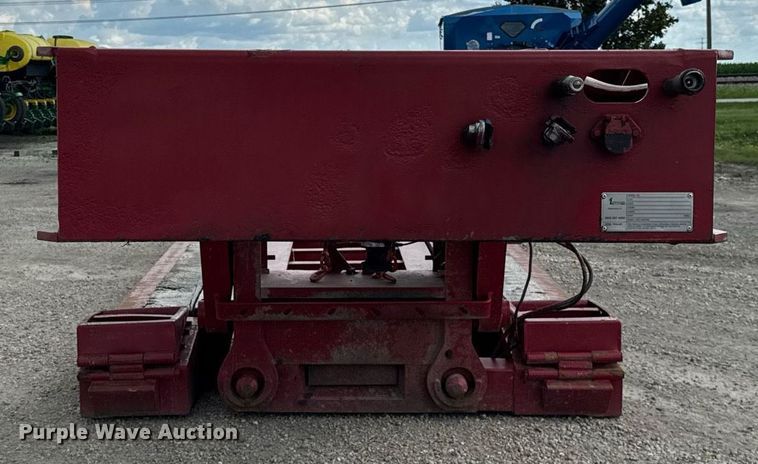 image for item EF2105 2006 XL Specialized XL 110 CHDG lowboy equipment trailer