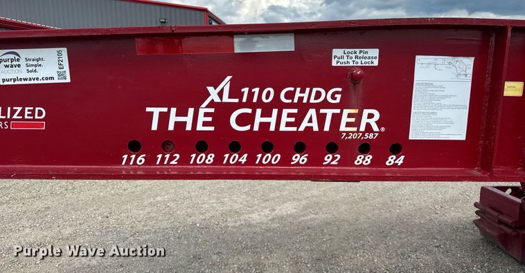 image for item EF2105 2006 XL Specialized XL 110 CHDG lowboy equipment trailer