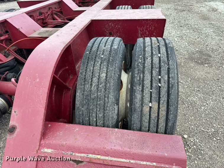 image for item EF2105 2006 XL Specialized XL 110 CHDG lowboy equipment trailer