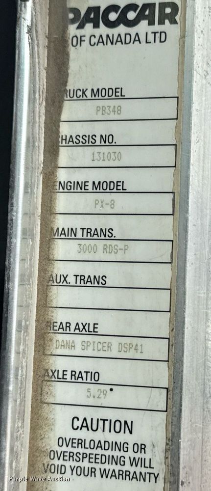 image for item EG5787 2011 Peterbilt 348 tow truck