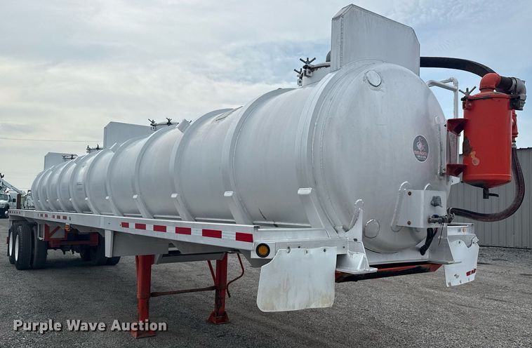 image for item EG6021 2012 Dragon Products LTD. vacuum trailer