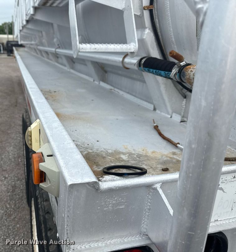 image for item EG6021 2012 Dragon Products LTD. vacuum trailer