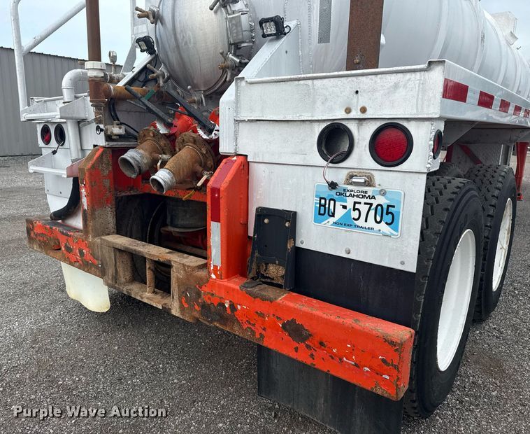 image for item EG6021 2012 Dragon Products LTD. vacuum trailer