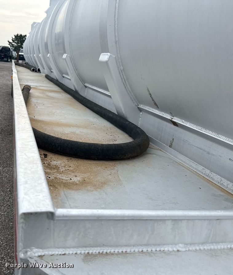 image for item EG6021 2012 Dragon Products LTD. vacuum trailer