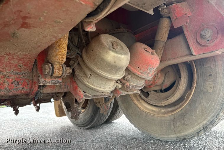 image for item EG6021 2012 Dragon Products LTD. vacuum trailer