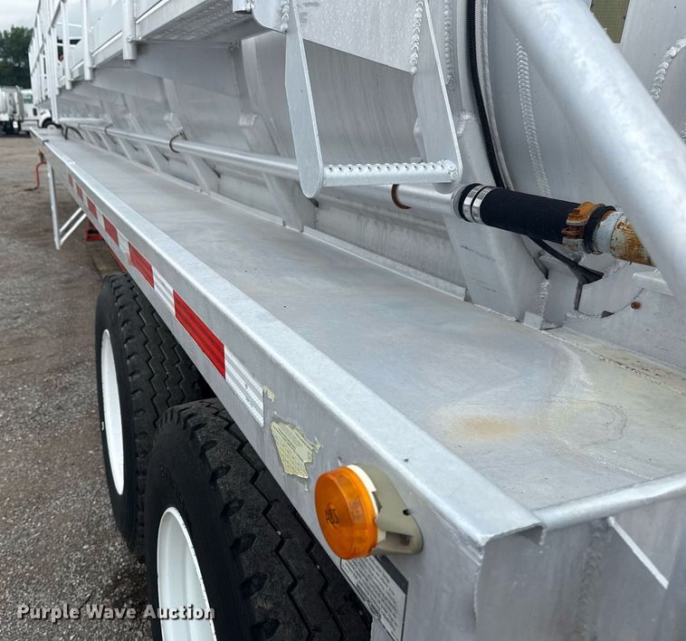 image for item EG6022 2012 Dragon Products LTD. vacuum trailer