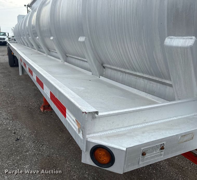 image for item EG6022 2012 Dragon Products LTD. vacuum trailer