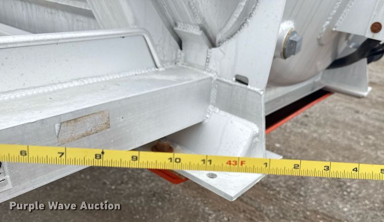 image for item EG6022 2012 Dragon Products LTD. vacuum trailer