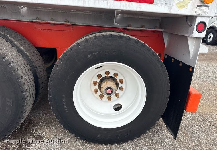 image for item EG6022 2012 Dragon Products LTD. vacuum trailer