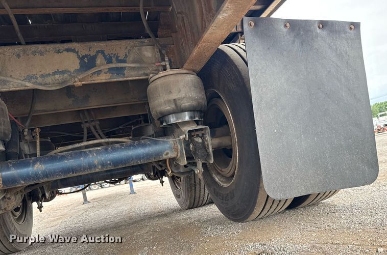 image for item EG6025 2003 Utility trailers  flatbed trailer