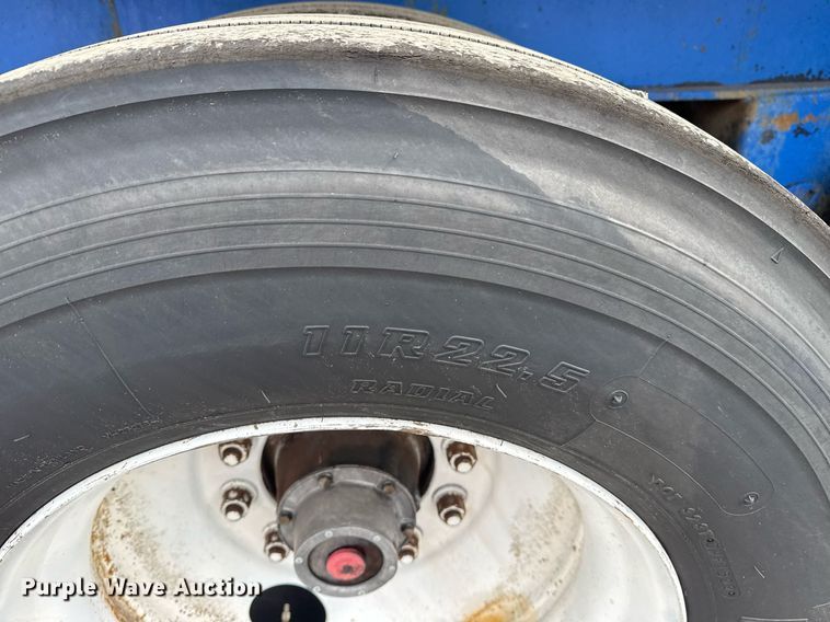 image for item EG6025 2003 Utility trailers  flatbed trailer